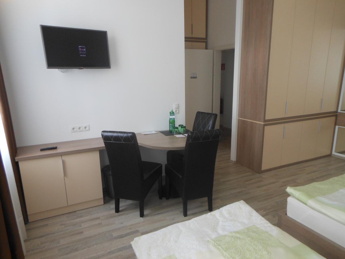 Hotel Garni Neudorfl Екстериор снимка